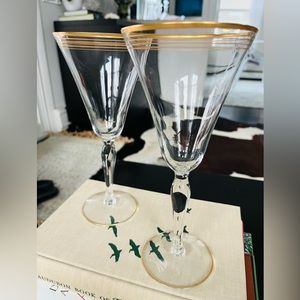 Vintage pair Wine/Champagne/Water Goblets With Gold Gilt Trim